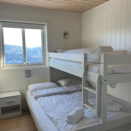 Sauna & Mountain Views - Ski-in Ski-out Luxury Apartament Voss