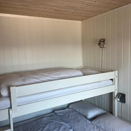 Sauna & Mountain Views - Ski-in Ski-out Luxury Voss