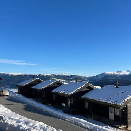 Sauna & Mountain Views - Ski-in Ski-out Luxury Apartament *